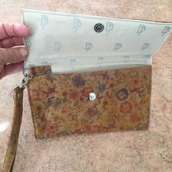 david jeffery floral wristlet bag - Picture 3 of 10